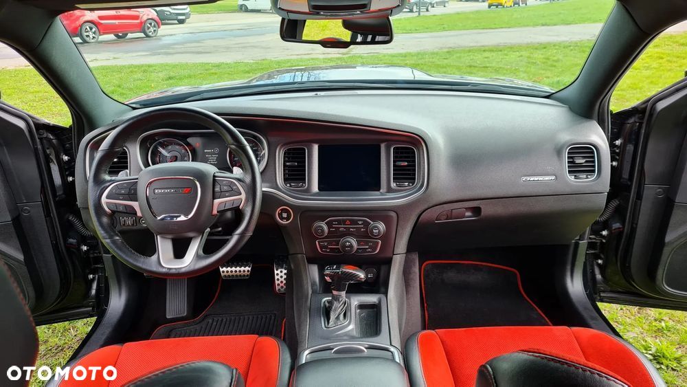 Dodge Charger Automatik R/T Scat Pack - 22