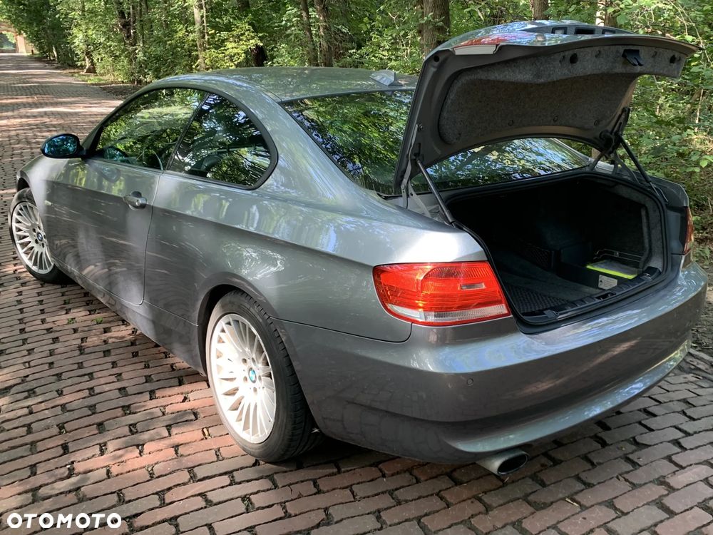 BMW Seria 3 - 12