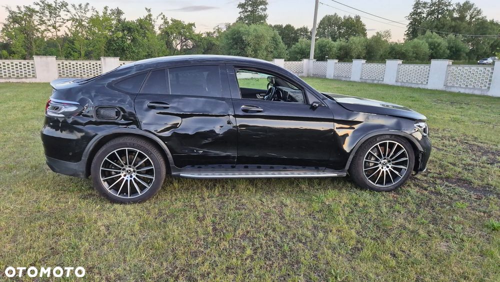 Mercedes-Benz GLC 300 d 4Matic 9G-TRONIC AMG Line - 10