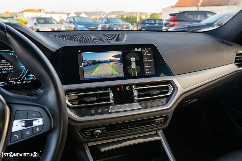 BMW 320 e Auto - 18
