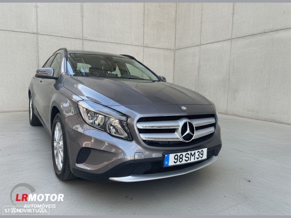 Mercedes-Benz GLA 180 d - 2