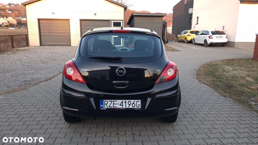 Opel Corsa - 10