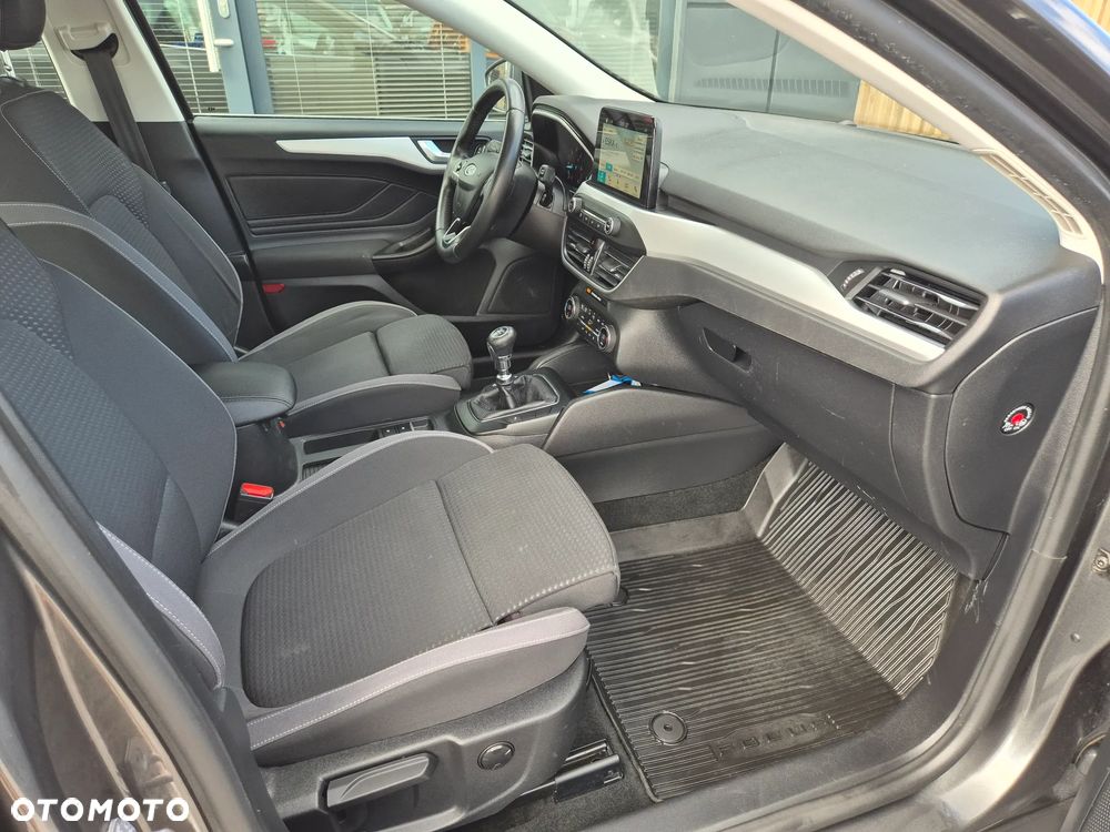 Ford Focus 1.5 TDCi DPF Start-Stopp-System Business - 32