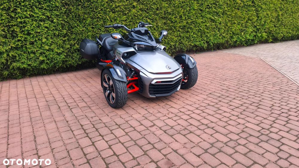 Can-Am Spyder - 5