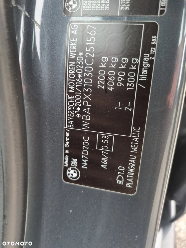 BMW Seria 5 520d Special Edition - 14