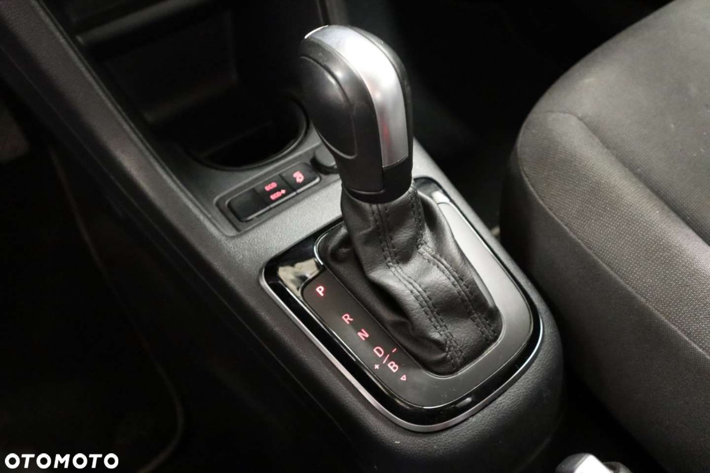 Volkswagen up! e-up - 27
