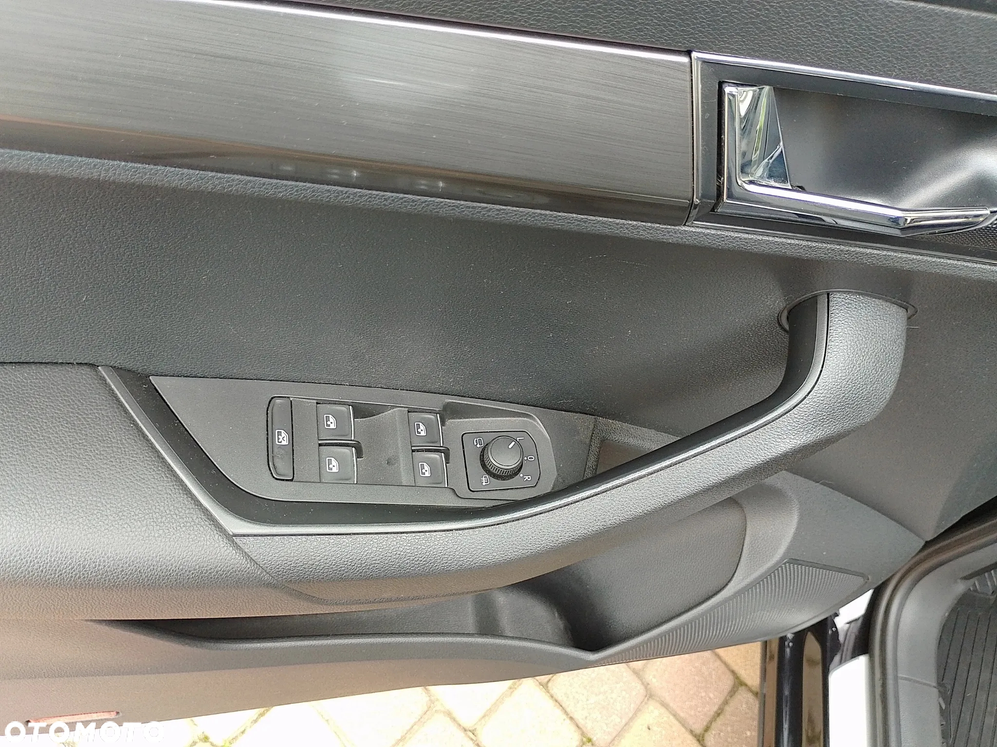 Skoda Karoq 1.5 TSI ACT 4x2 Ambition DSG - 21