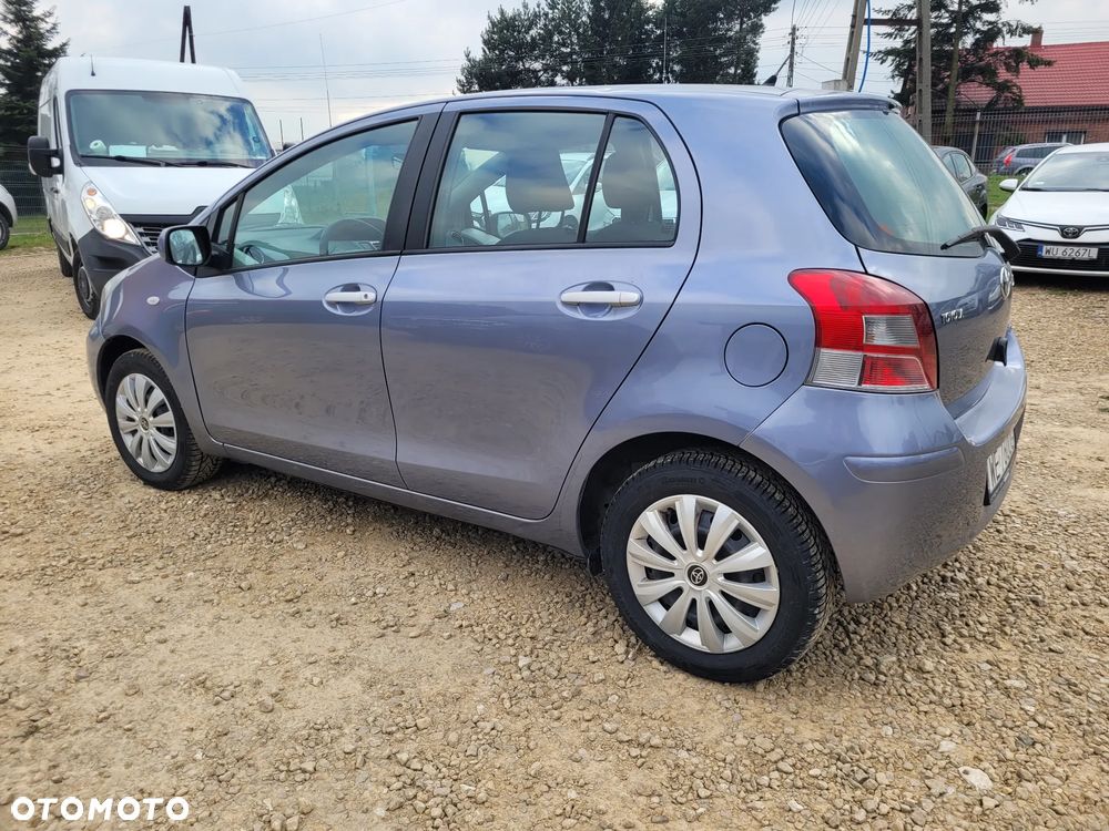 Toyota Yaris 1.0 VVT-i Luna - 12