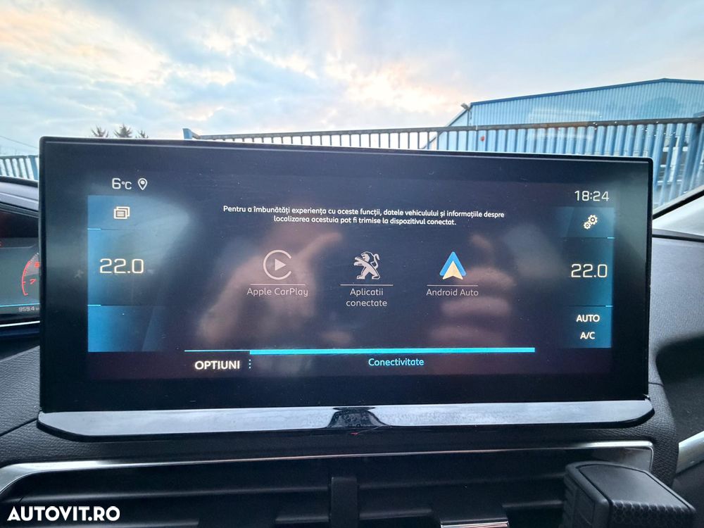 Peugeot 3008 1.2 PureTech Turbo S&S EAT8 Allure - 18