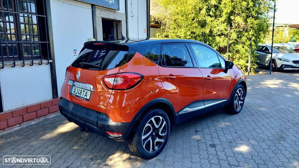 Renault Captur 1.5 dCi Exclusive - 3