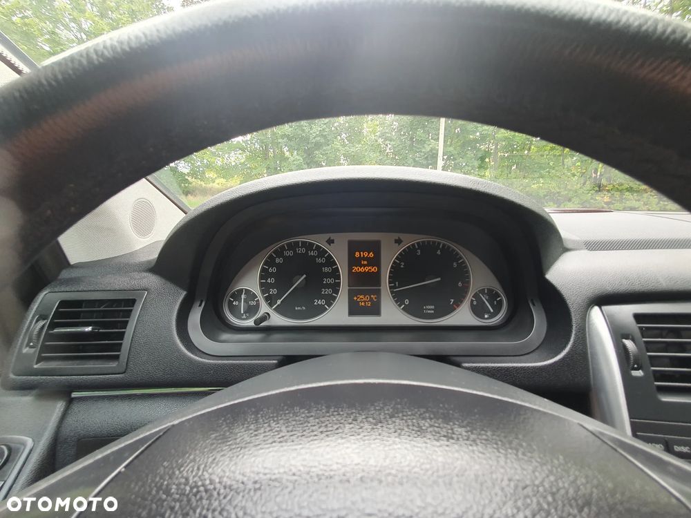 Mercedes-Benz Klasa B 160 BlueEFFICIENCY - 14