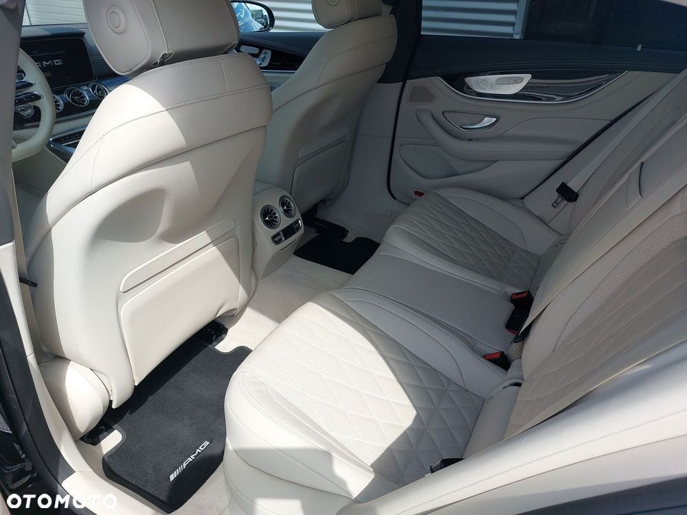 Mercedes-Benz AMG GT 63 S 4-Matic+ - 17