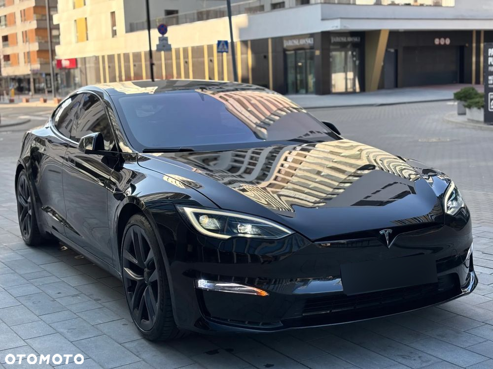 Tesla Model S Plaid - 4