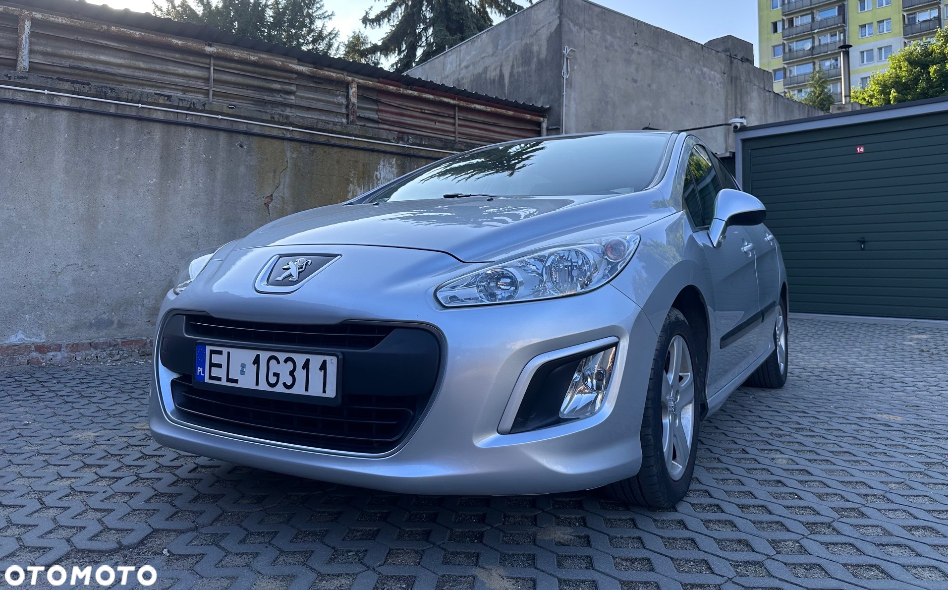 Peugeot 308 1.6 HDi Presence - 2