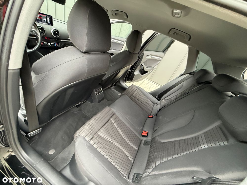 Audi A3 Sportback 2.0 TDI Sport S tronic - 15