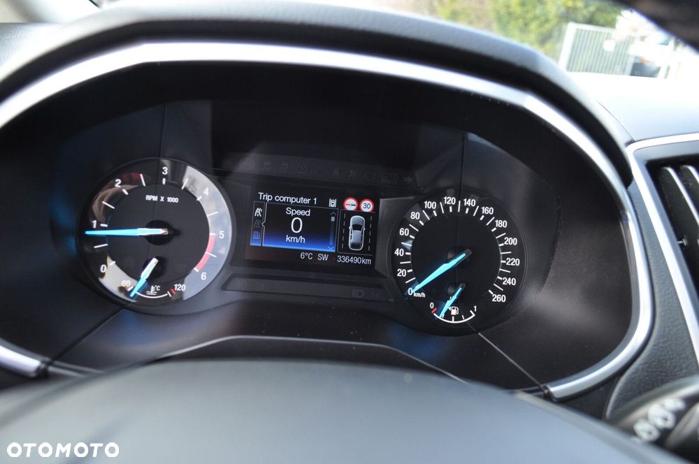 Ford S-Max - 12