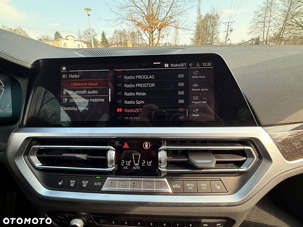 BMW Seria 3 320d xDrive Edition Luxury Line Purity - 15