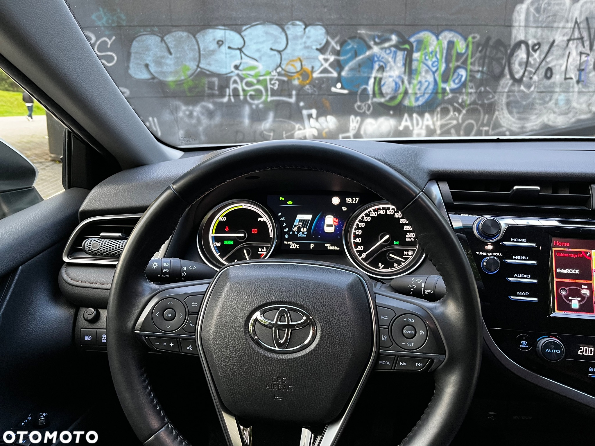 Toyota Camry 2.5 Hybrid Comfort CVT - 7