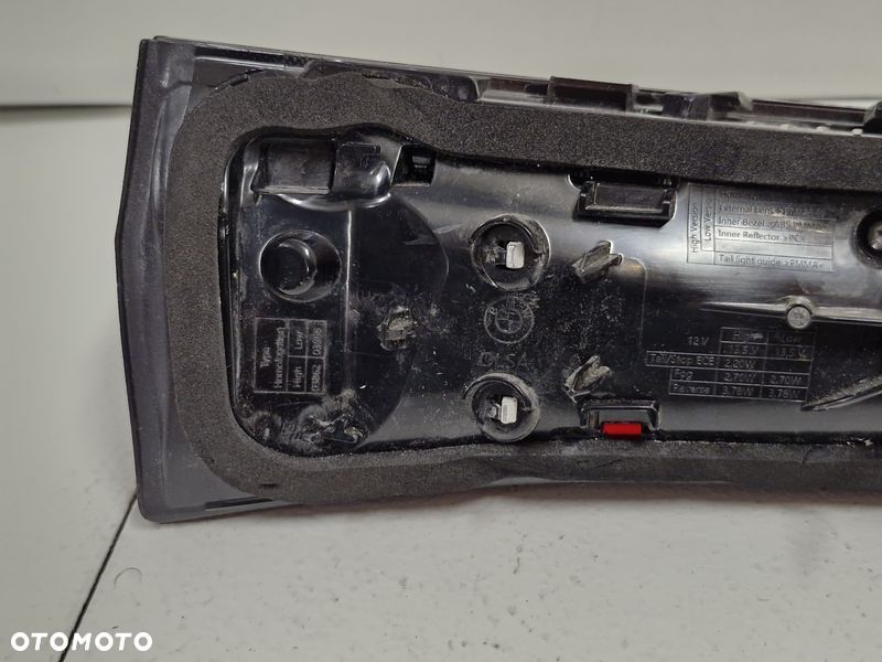 BMW X1 U11 LAMPA PRAWY TYŁ TYLNA W KLAPĘ - 7