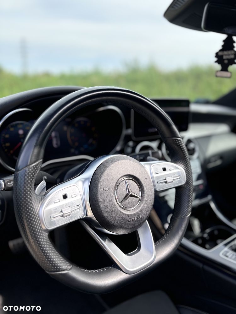 Mercedes-Benz Klasa C 300 4MATIC 9G-TRONIC - 13