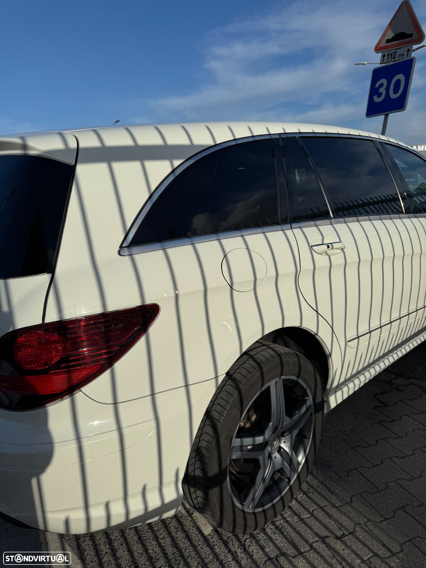 Mercedes-Benz R 300 CDi BlueEfficiency Longo - 16