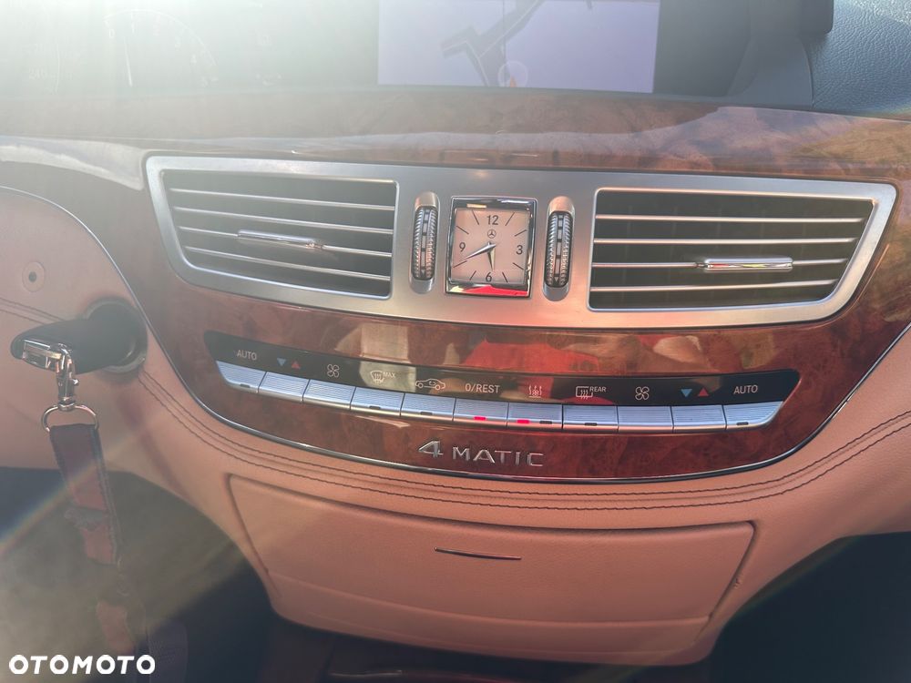 Mercedes-Benz Klasa S 350 (BlueTEC) d L 4Matic 7G-TRONIC - 34