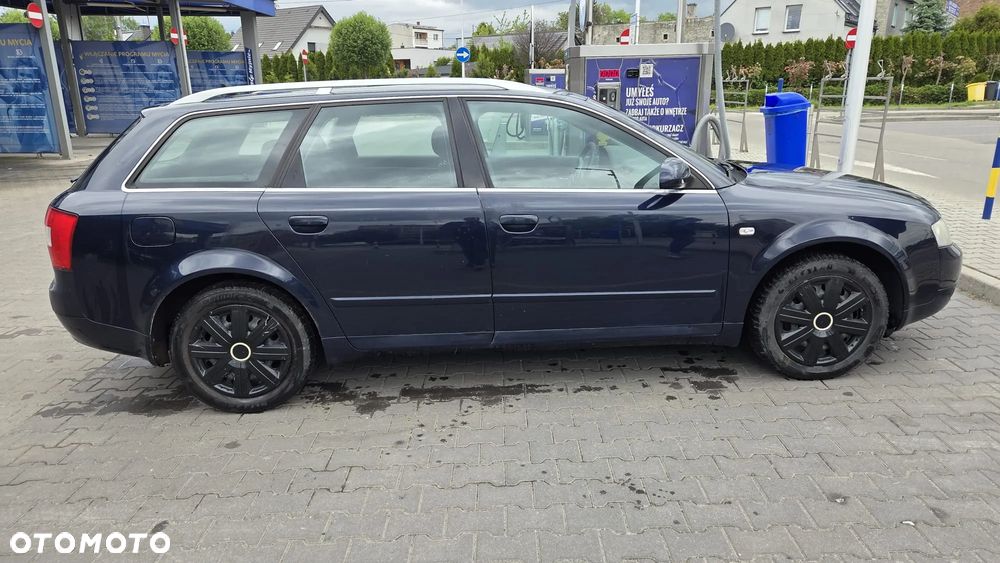 Audi A4 Avant 2 - 4