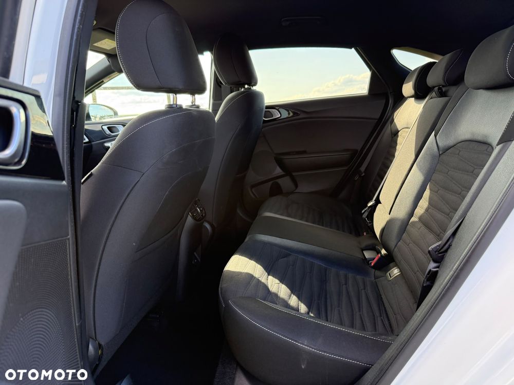 Kia ProCeed 1.5 T-GDI DCT7 OPF GT LINE - 11