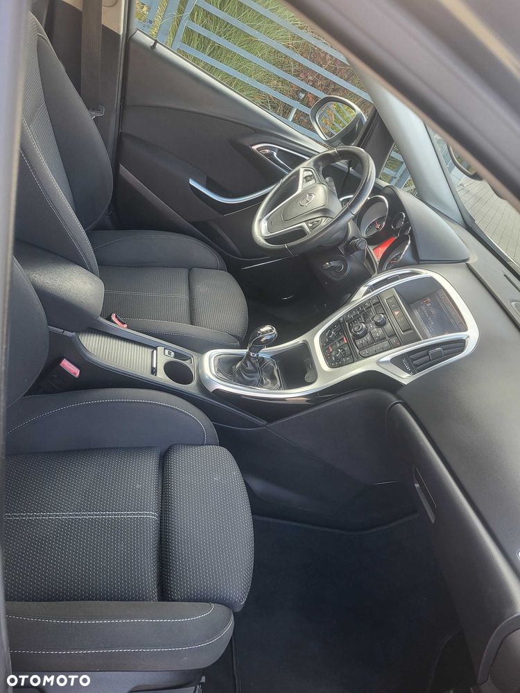 Opel Astra - 9