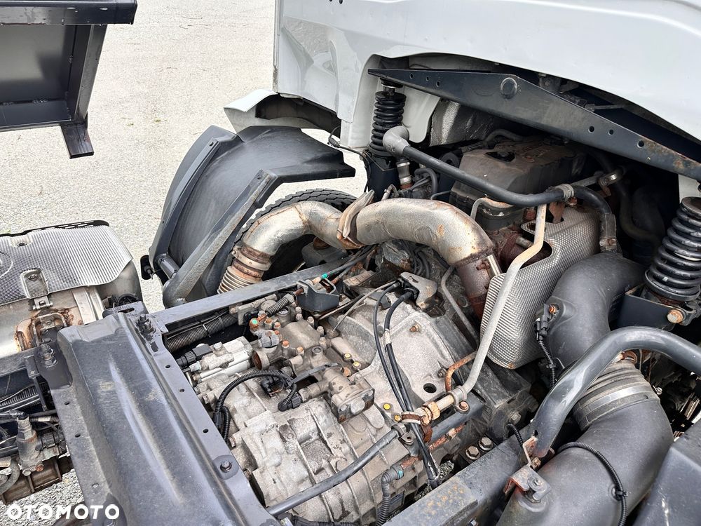 Iveco EUROCARGO 150E28 E6 - 15