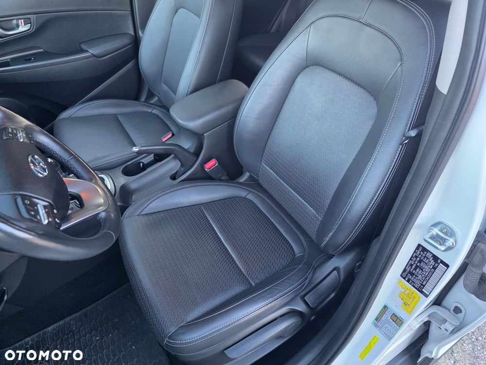 Hyundai Kona - 17