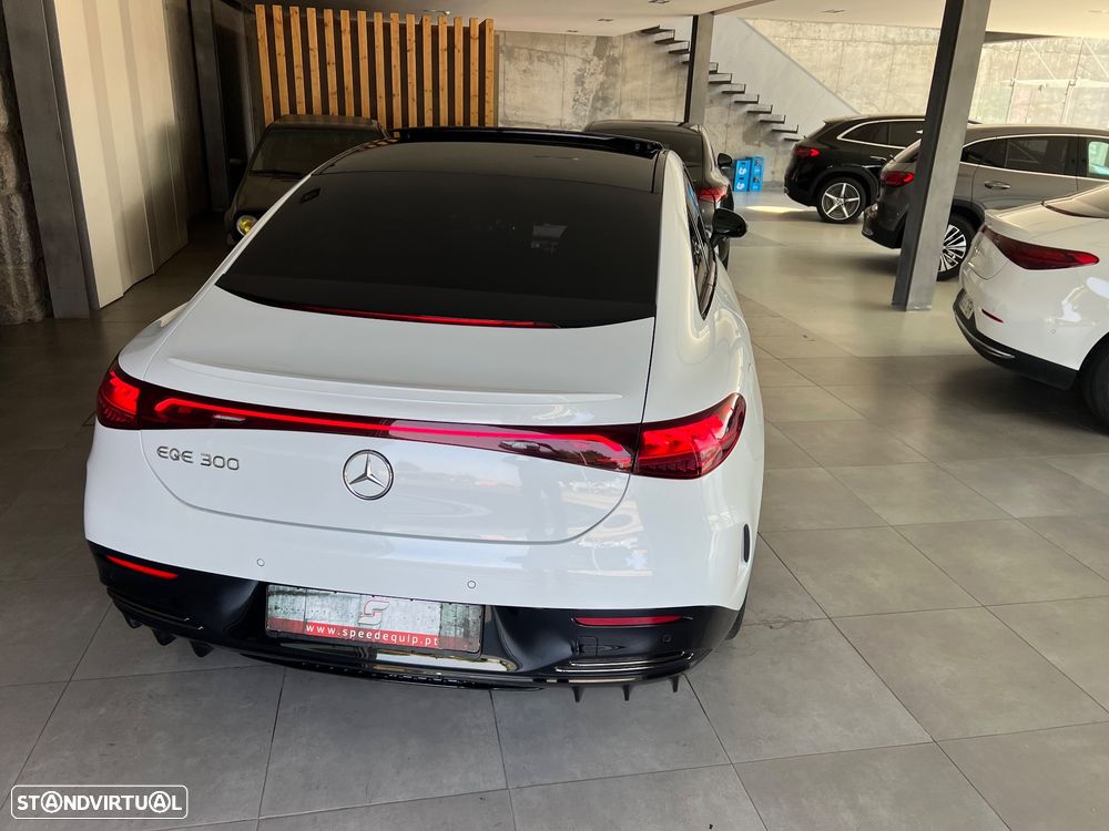 Mercedes-Benz EQE 300 AMG Line - 13