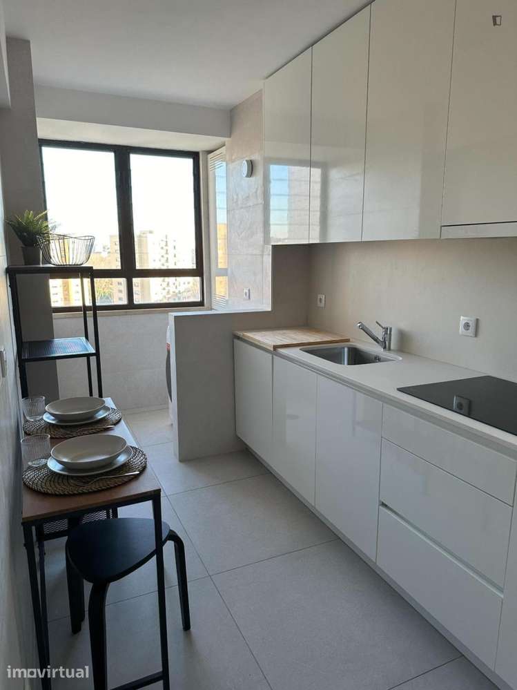 Quarto - localizado em Ramalde Porto - Grande imagem: 4/30