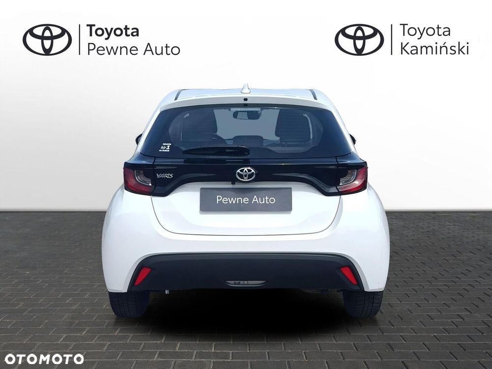 Toyota Yaris - 4