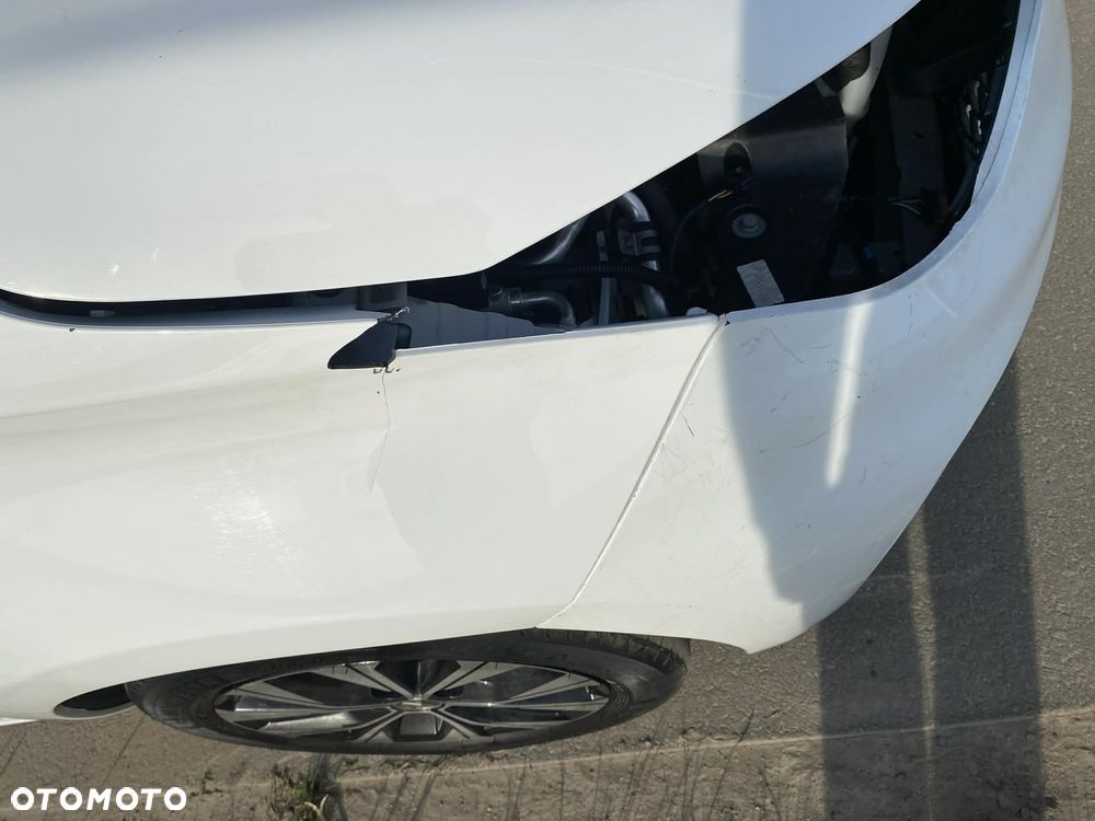 Renault Zoe - 25