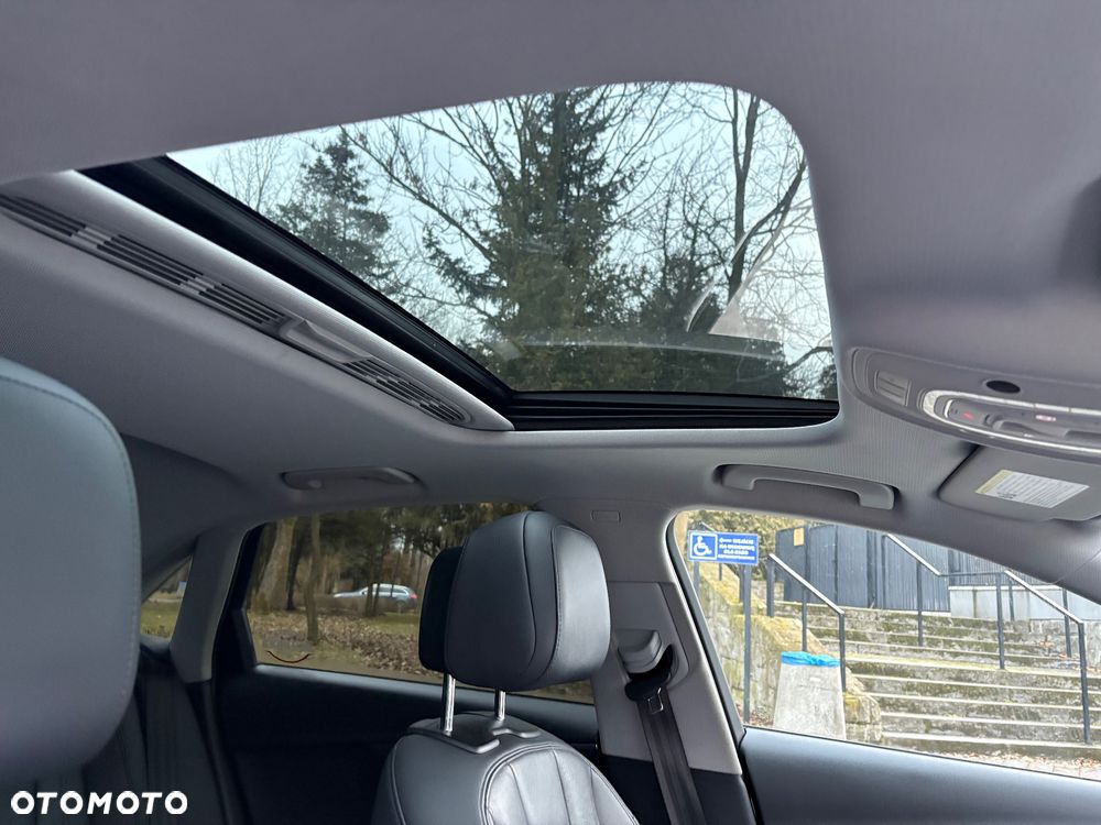 Audi A4 Limousine - 32