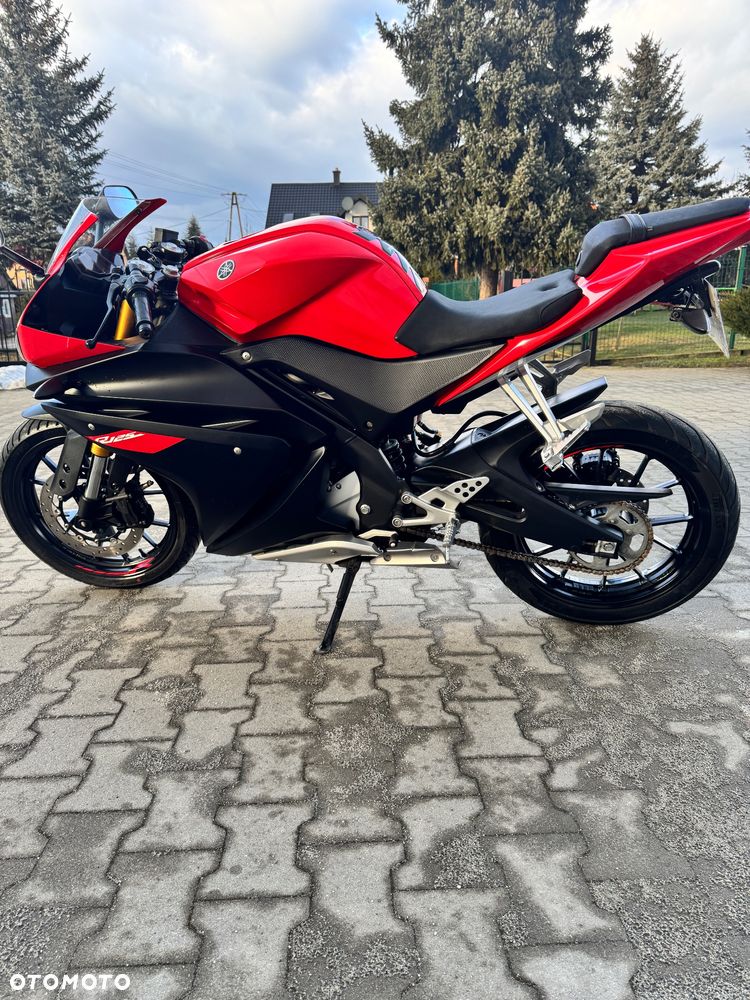Yamaha YZF - 5