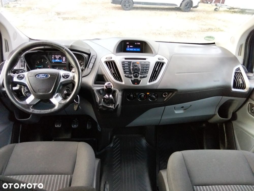 Ford Transit Custom - 11