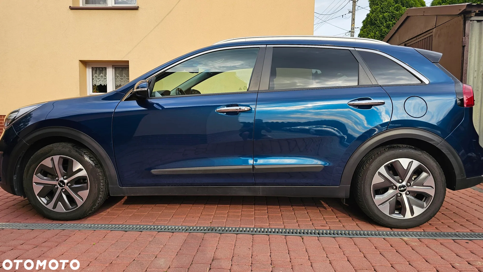 Kia Niro 1.6 GDI Hybrid L - 3