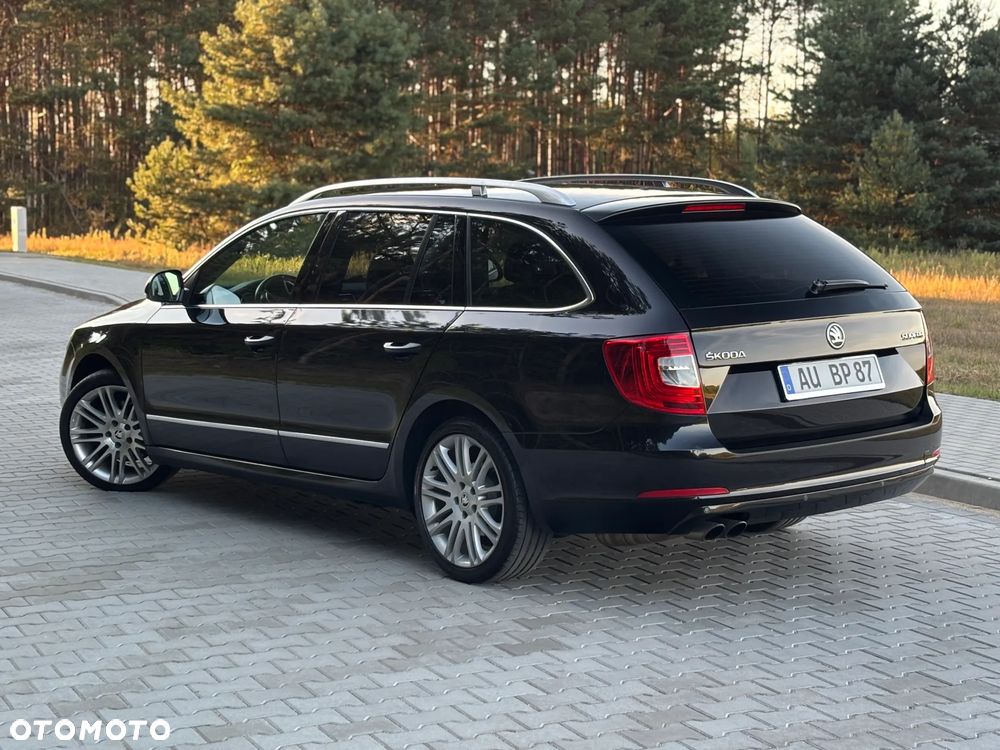 Skoda Superb 2.0 TDI Exclusive - 11