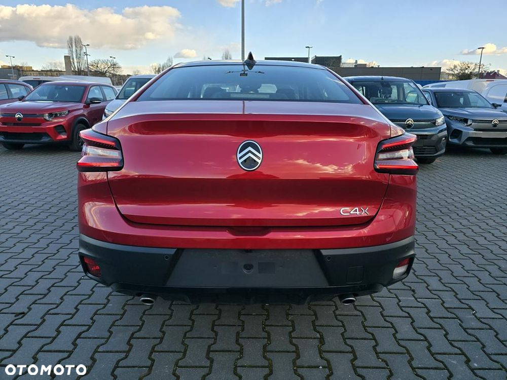 Citroën C4X 1.2 mHEV Plus eDCT6 - 5