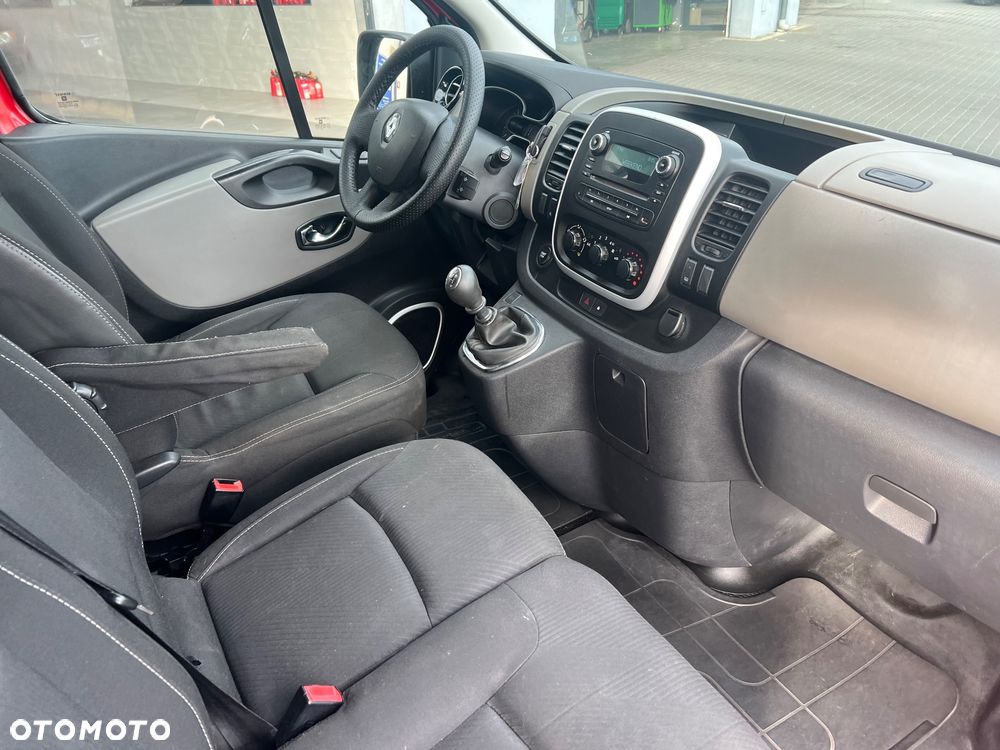 Renault Trafic - 22