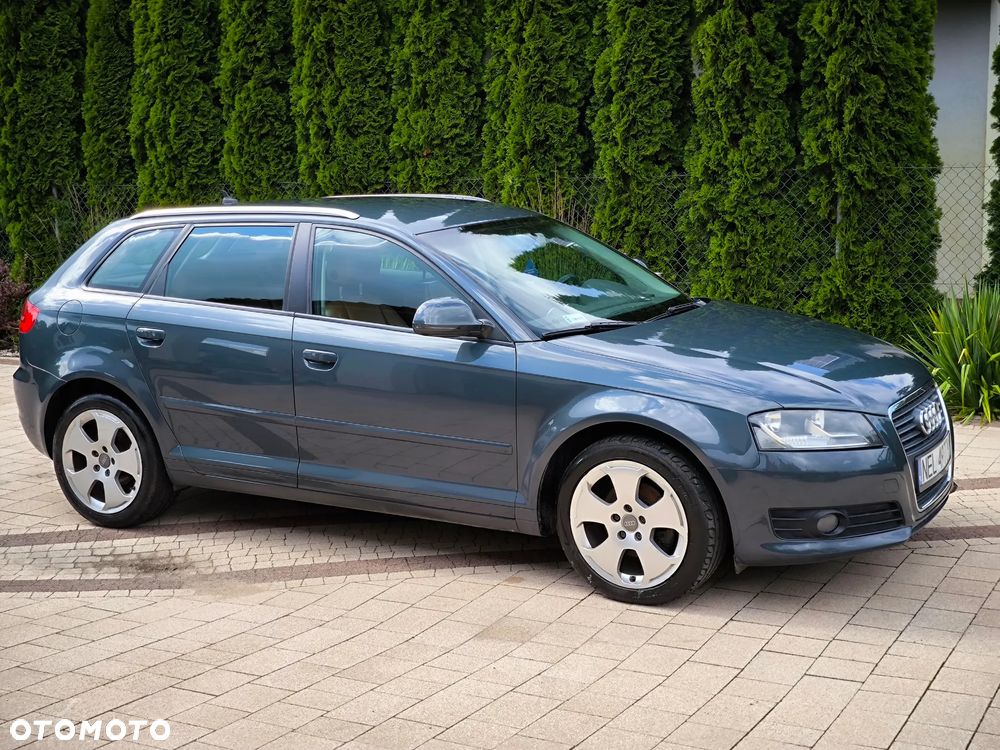 Audi A3 Sportback 1.4 TFSI S tronic Ambition - 2