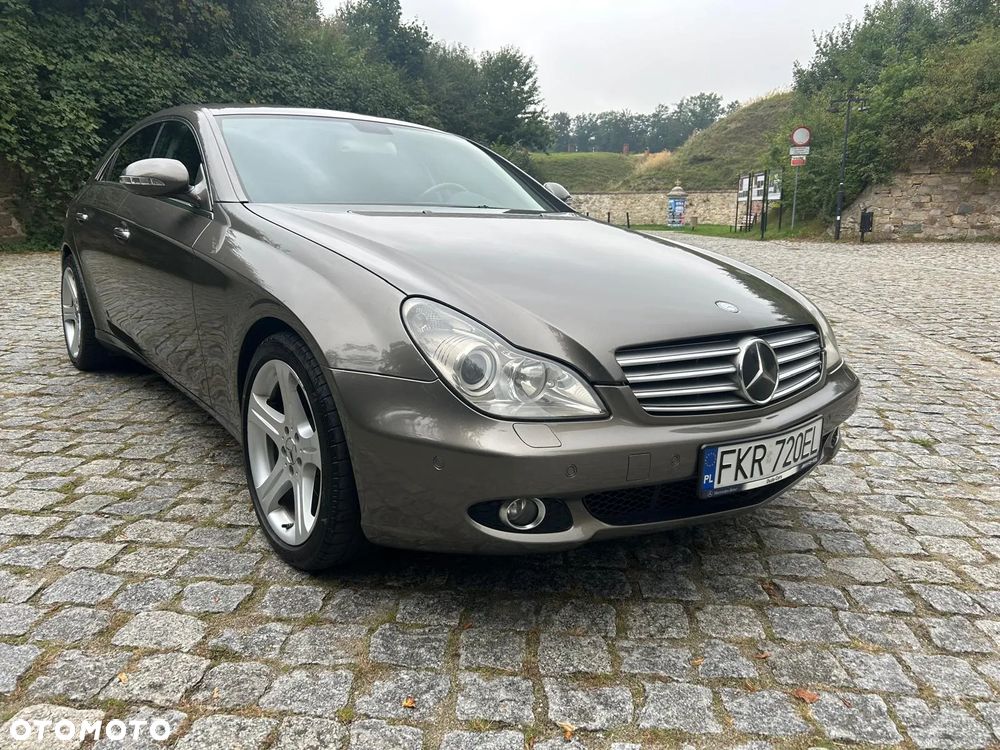 Mercedes-Benz CLS 500 - 1
