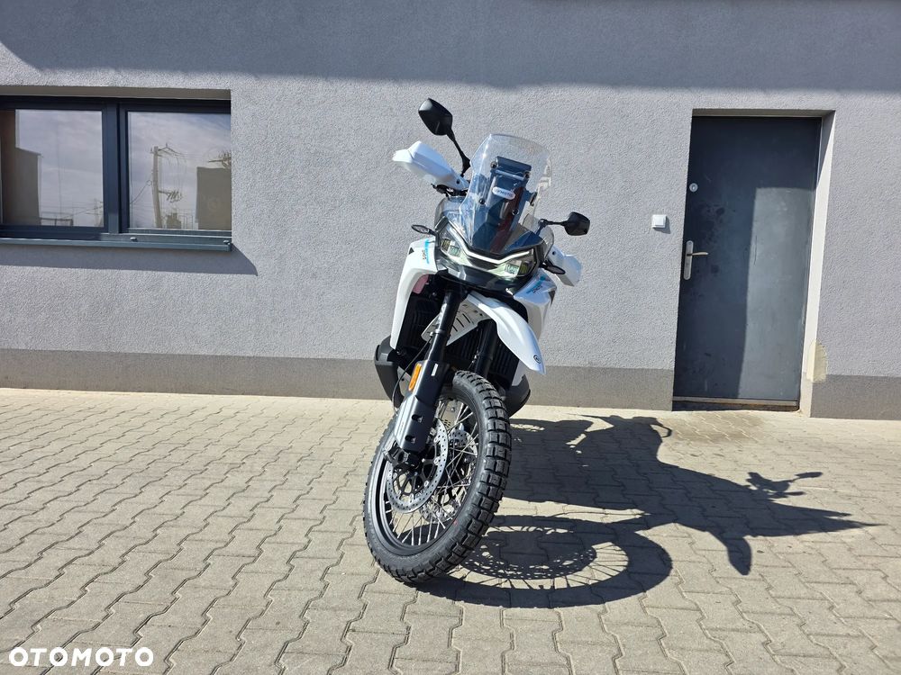 CFMoto 1000 MT-X - 37