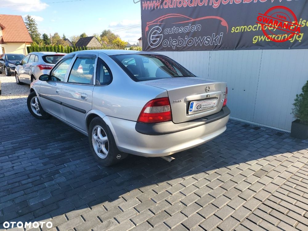 Opel Vectra - 7