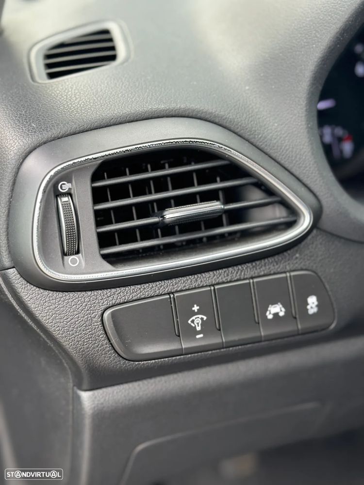 Hyundai i30 1.0 T-GDI Style+Navi - 23