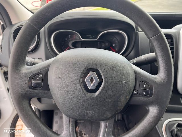 Renault TRAFIC 2.0 Dci 120cv - 10