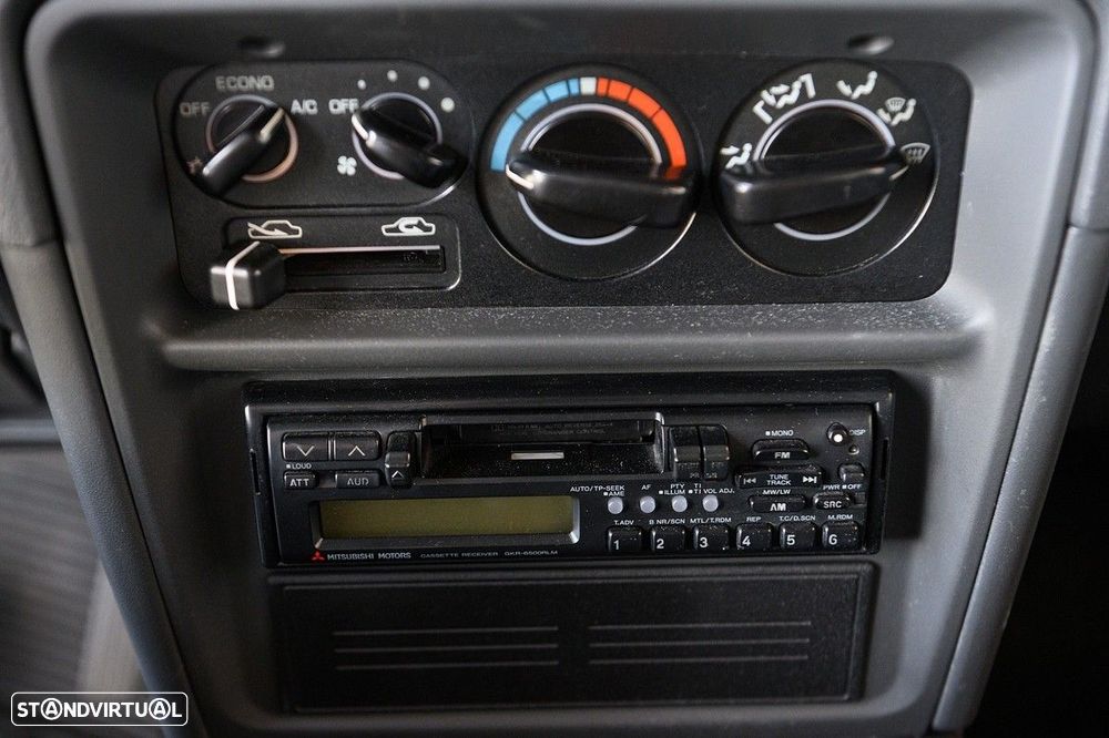 Mitsubishi Pajero 2.8 TD GLS - 40
