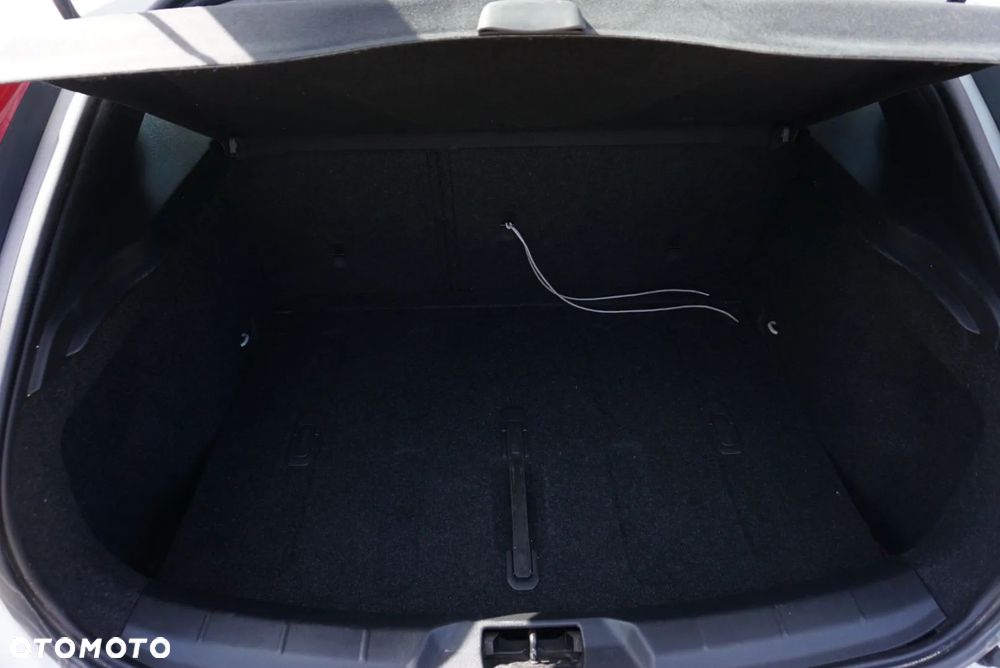Volvo V40 D2 Base - 21